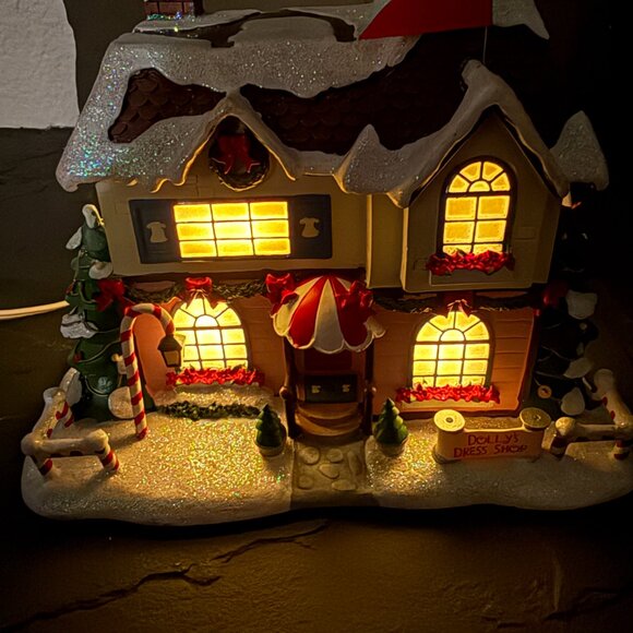 Hawthorne Village - "Dolly's Dress Shop" Piece - Picture 3 of 9